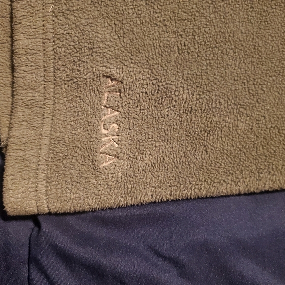 Green Moose Embroidered Sweater - Picture 5 of 5